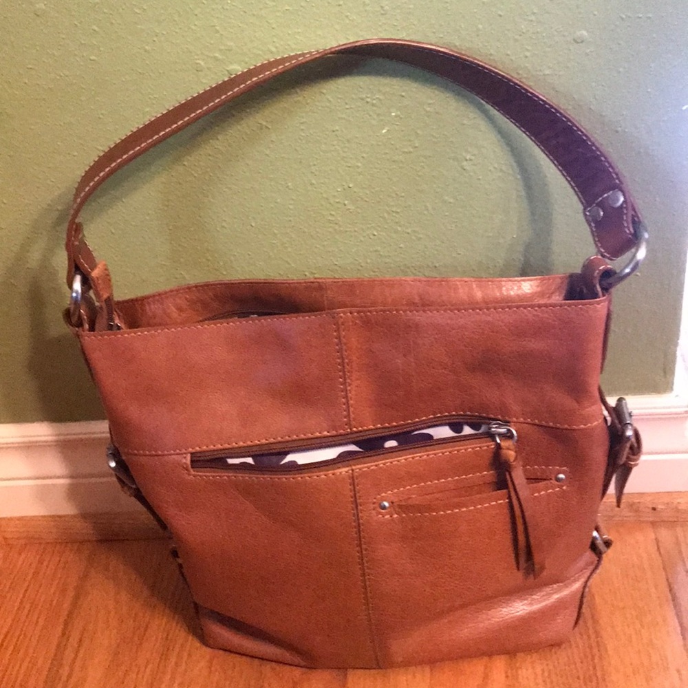 Nino Bossi leather purse.